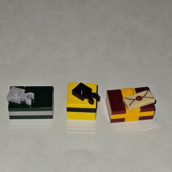 LEGO Harry Potter Advent Calendar 75964 Fireplace Present Hogwarts Express Chess - Picture 8 of 16